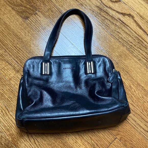 Liz Claiborne Handbags - Liz Claiborne Black Handbag